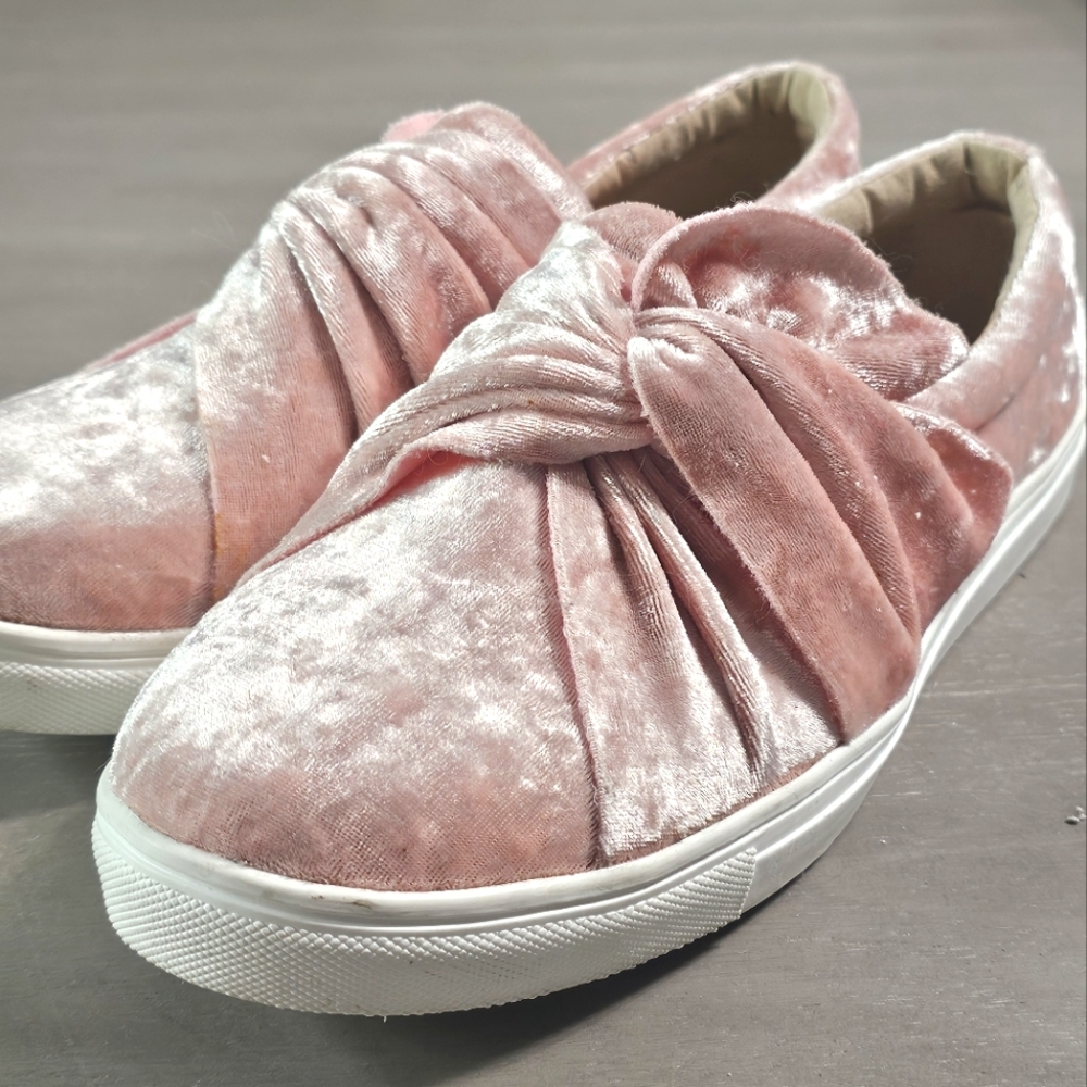 Size 9 Wanted Pink Velvet Slip On Sneakers